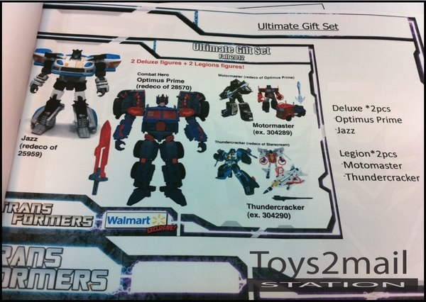 Exclusive Transformers Ultimate Gift Set   Deluxe Combat Hero Optimus Prime, Jazz V2, More (1 of 1)